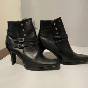 Vecachi 35, 5 US Shoe Boots Black Leather Square Women’s